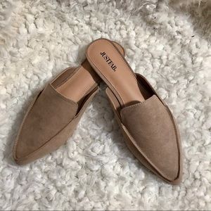 Women Flats